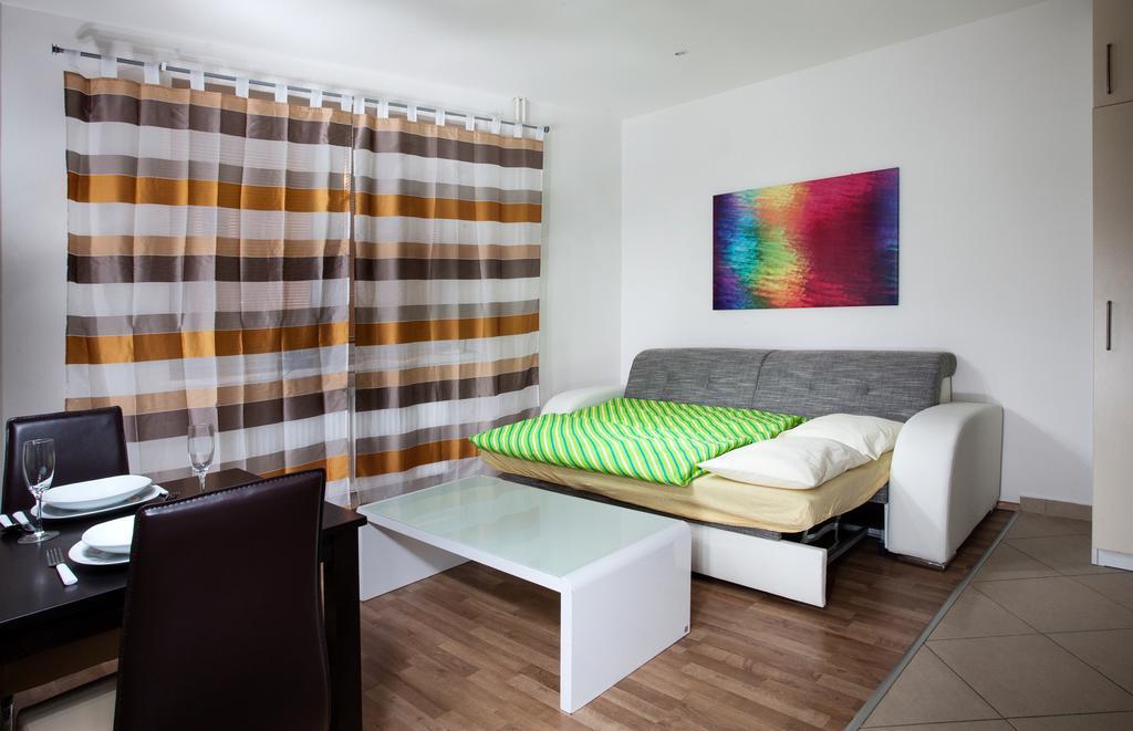Apartments Kopecna With Parking 브르노 외부 사진