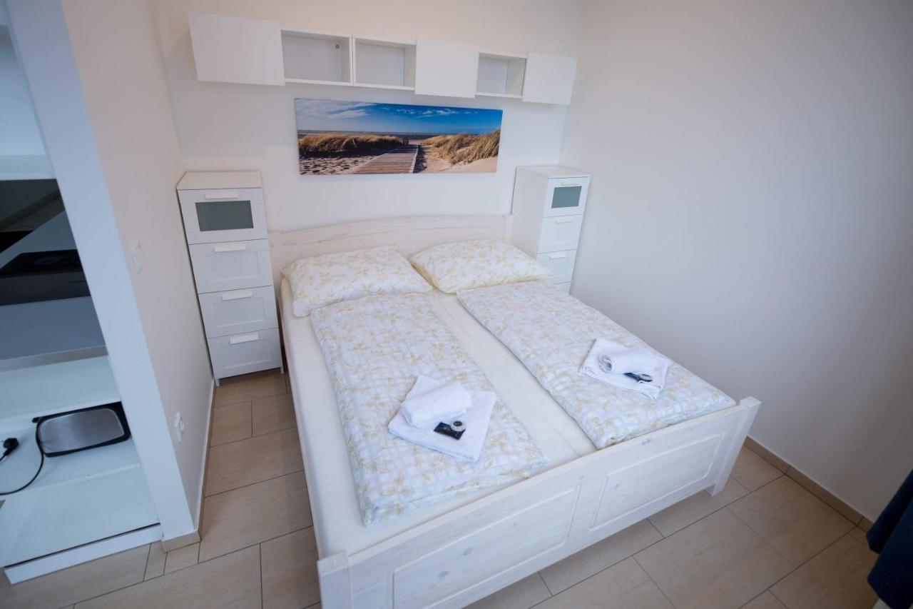 Apartments Kopecna With Parking 브르노 외부 사진